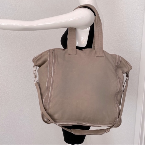 ALEXANDER WANG Lambskin Trudy zip around Tote gray - Picture 15 of 16